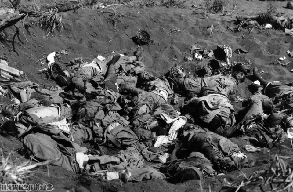 图说75年前硫磺岛残存日军发起自杀攻击血腥战役终于结束