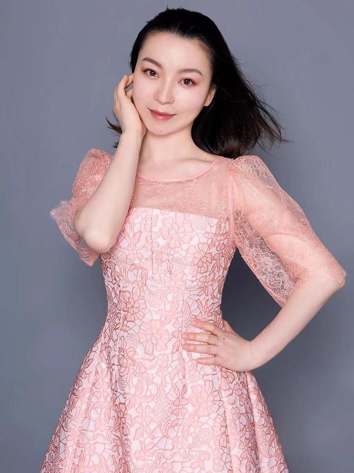 吴琼,嵊州市越剧团优秀青年演员王肖龙,嵊州市越剧团优秀青年演员章