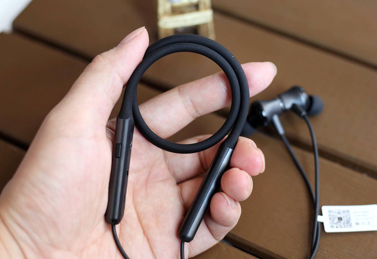 戴上它世界就安静了爱国者w08耳机测评