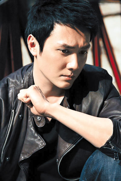 中国内地男演员冯绍峰,这位明星果然不一般,很特别的演员