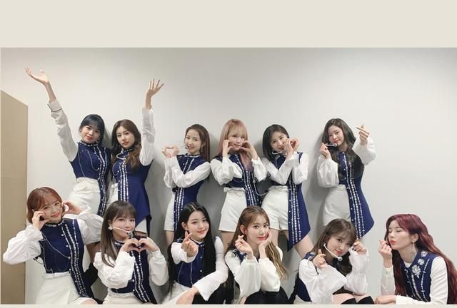 izone最新回归打歌服汇总全员美颜升级逆境之中迎来盛典