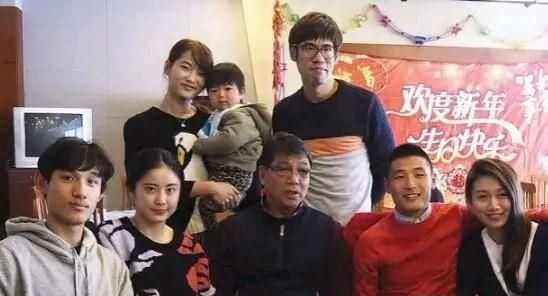 正如白岩松所说,感谢仲佳蓓.