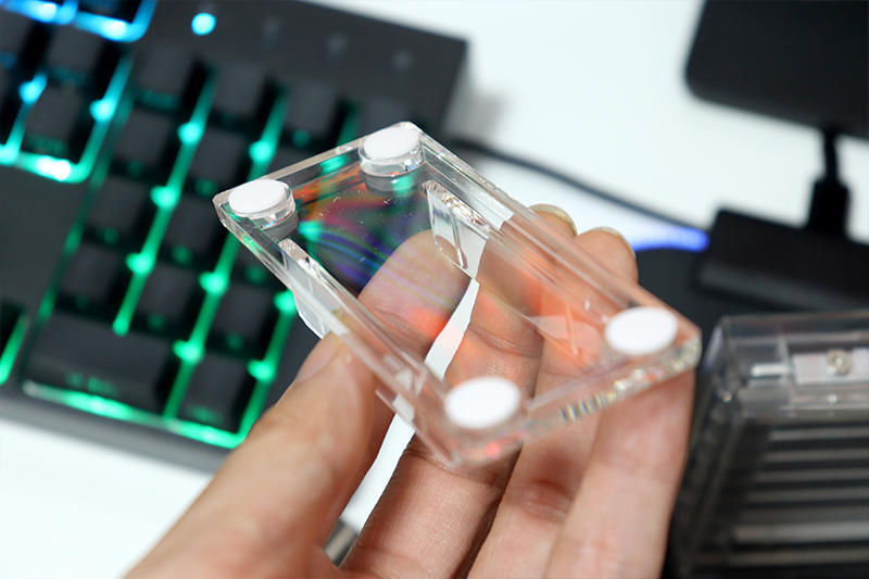 试试立式透明款usb3.0硬盘盒