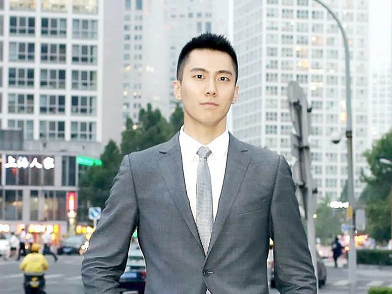 国民学长李柘远耶鲁哈佛双校学霸23岁时当选全球杰出青年