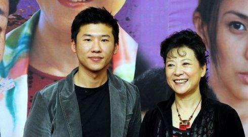 27岁出道38岁才走红,母亲是影后,却甘做14年配角,今41大器晚成|王骁