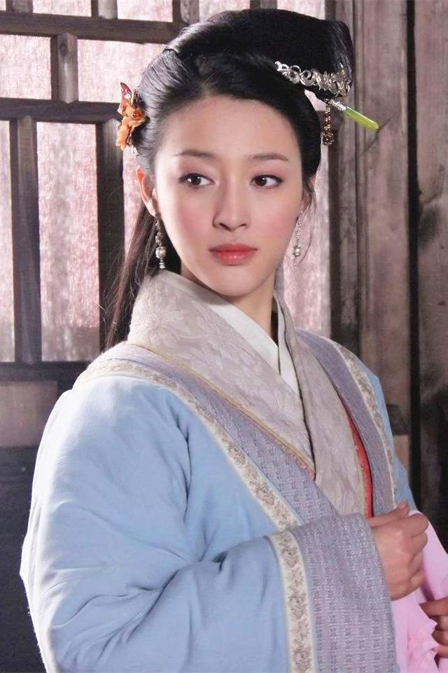 清宫装突不出性感看到甘婷婷的清宫照才知道最美潘金莲的定义