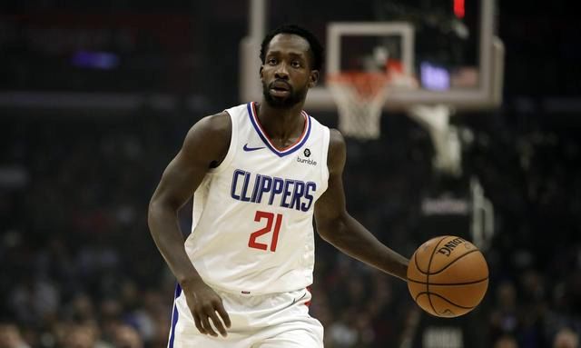 全联盟最草根逆袭的球员浮现 其职业生涯极其坎坷 还能立足联盟