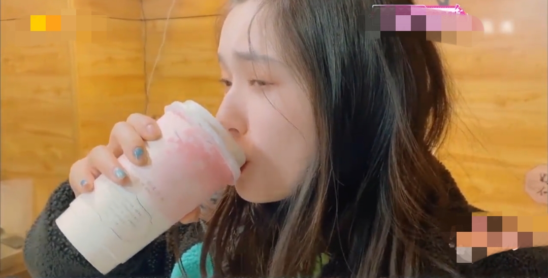 我家那闺女林允一天被灌喝6斤奶茶当街呕吐还是王大陆好