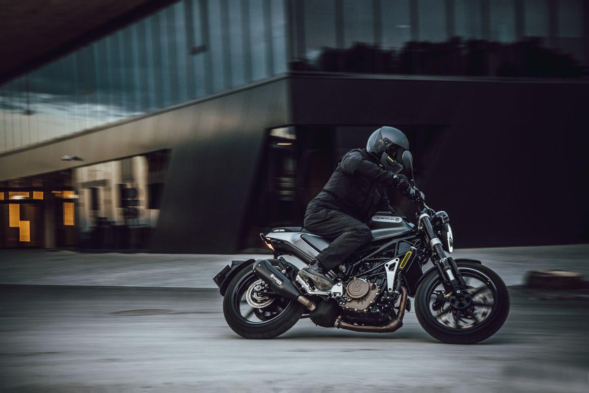 胡斯瓦纳又推一好货双abs配备搭ktm的发动机售价不足2万