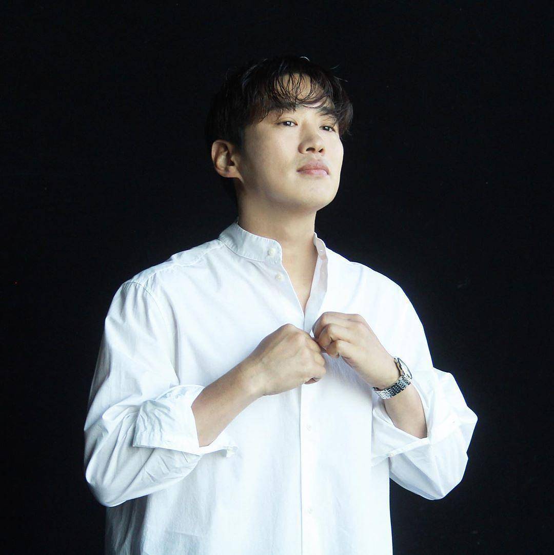 李帝勋再度搭档尹成贤,还有"表情包"安宰弘,贫民窟