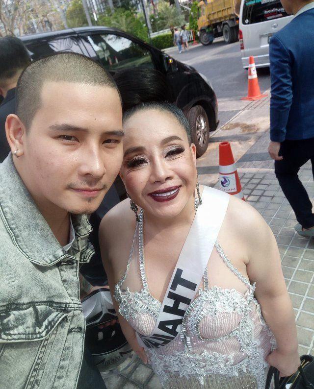 24岁帅小伙迎娶58岁女富翁,称其并不是为了钱,你信吗?