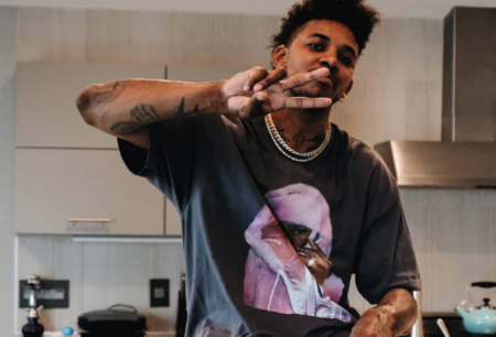 潮男正传尼克杨推特转发潮流单品型录