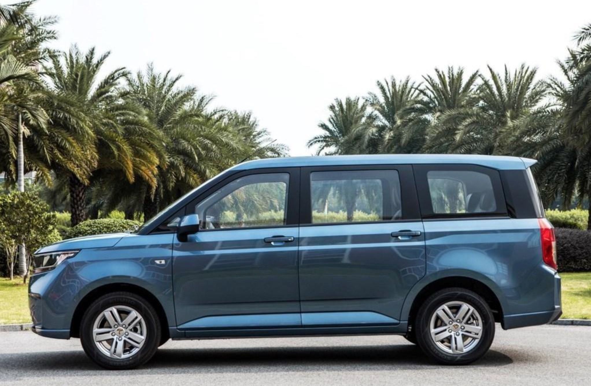 48万起-新浪汽车