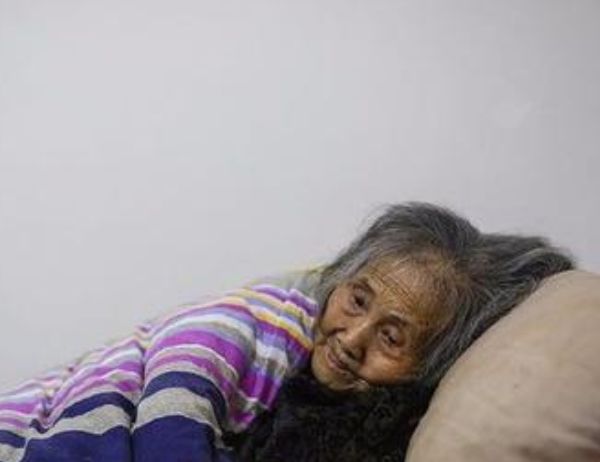 生老病死是自然规律,即便是不可一世的皇帝,也躲不过一死.