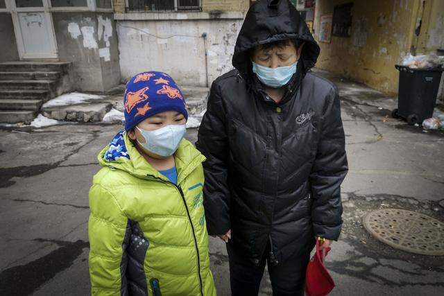 6旬老人省吃俭用给儿子在城里买房,孙子查出重病后现状让人心疼休闲区蓝鸢梦想 - Www.slyday.coM 6旬老人省吃俭用给儿子在城里买房,孙子查出重病后现状让人心疼休闲区蓝鸢梦想 - Www.slyday.coM