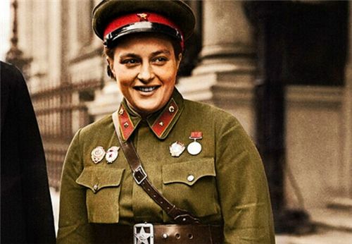她是苏联女英雄,狙杀309名德军,如今成了游戏角色,你可能玩过