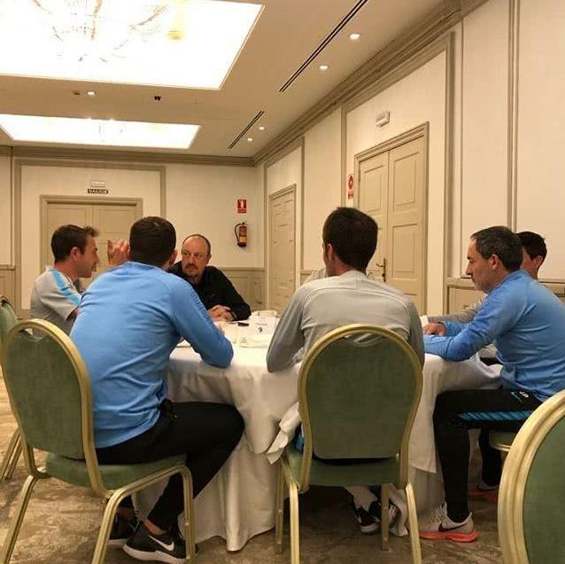 贝尼特斯不白拿高薪!又引来一旧部,并叮嘱他来大连必须保持职业