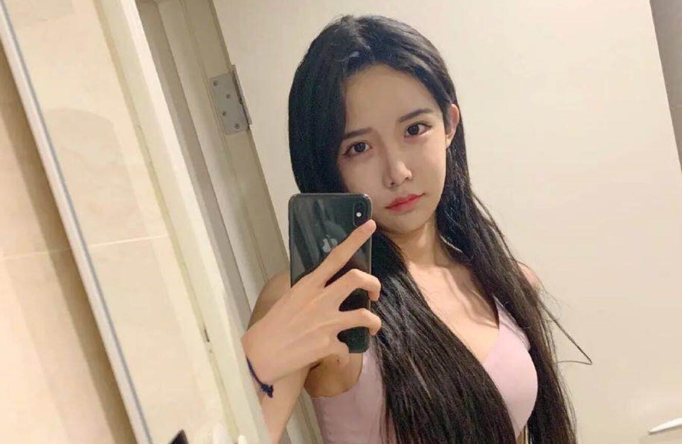 艾比承认自己整容,作为最美女装大佬,却想去参加男团选秀?