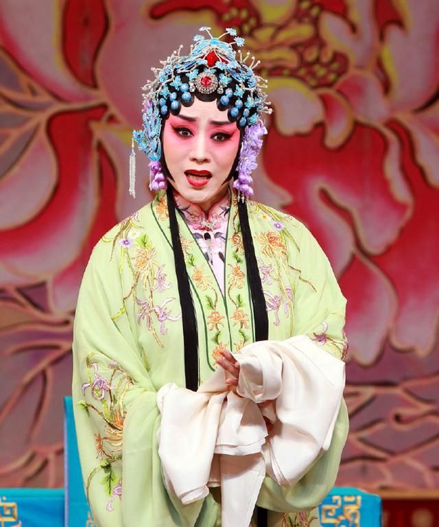 程派"五小程旦"之一李佩红