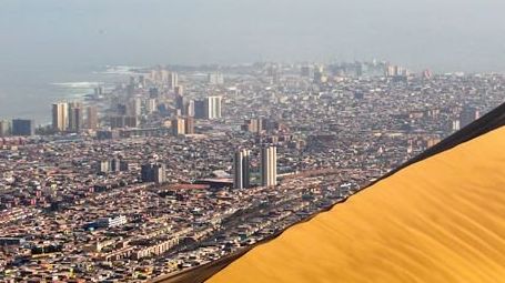 400年都不下雨,整座城市没有一棵树|一棵树|沙漠|黄沙_新浪新闻