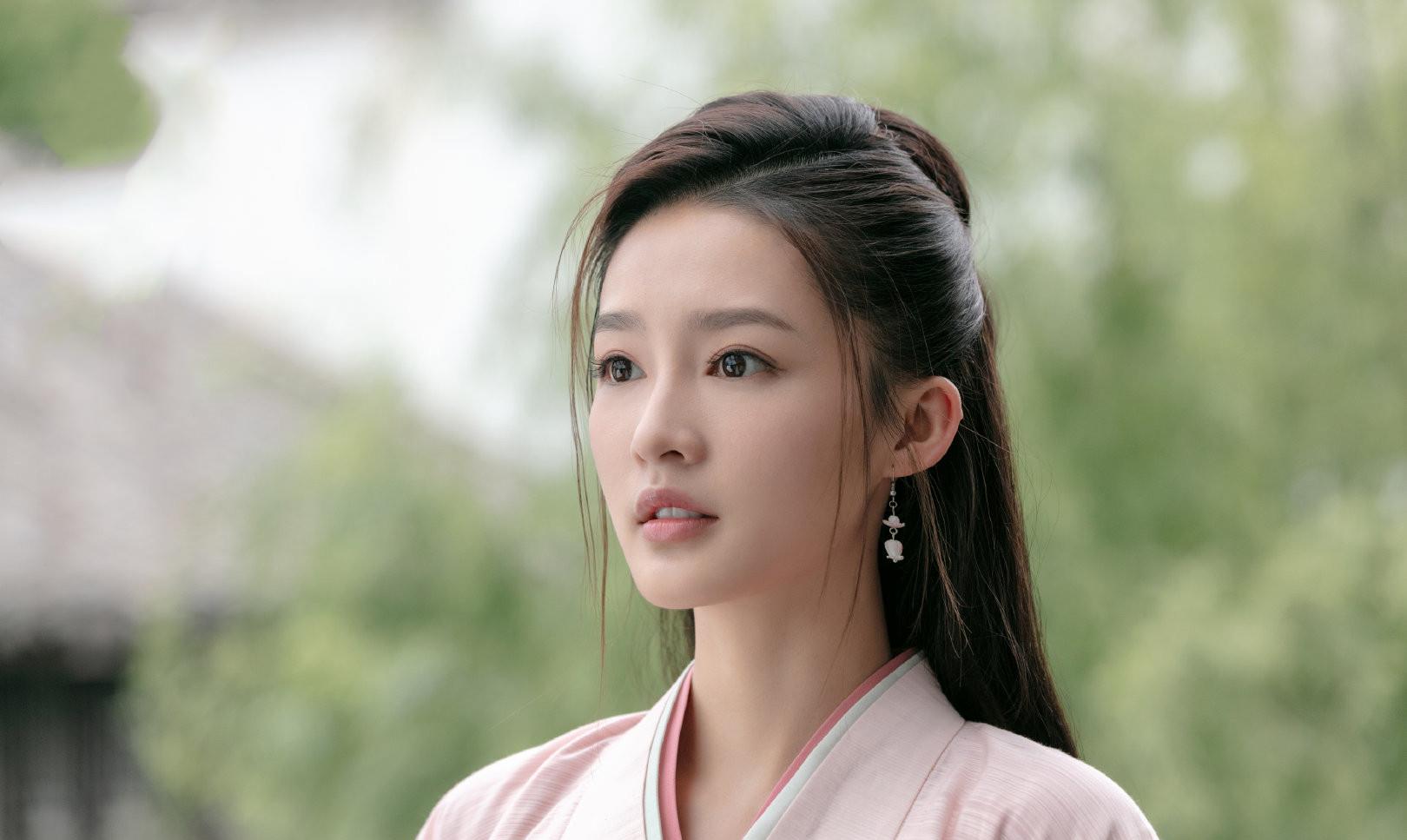 庆余年柳思思美艳上线1动作令范闲心动不已李沁拧耳朵往