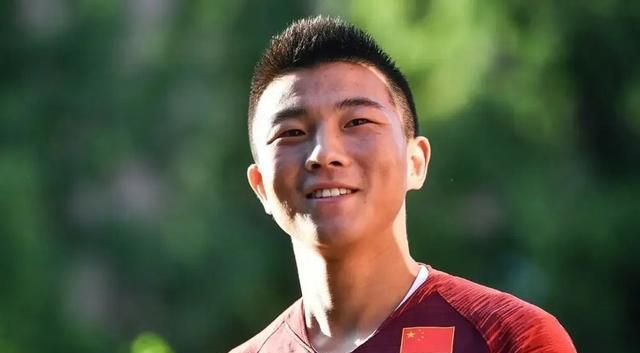 盖坦接班人,大连人4000万核心激活水货外援?“二龙”左膀右臂