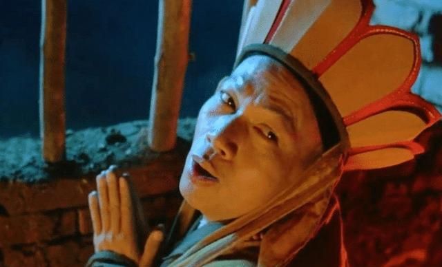 他唱40年粤剧买不起房子,跟周星驰拍戏2年,却买了2套房