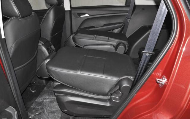 平民版"宝马X3"，重新定义10万级SUV，宝骏530被誉完美交通工具