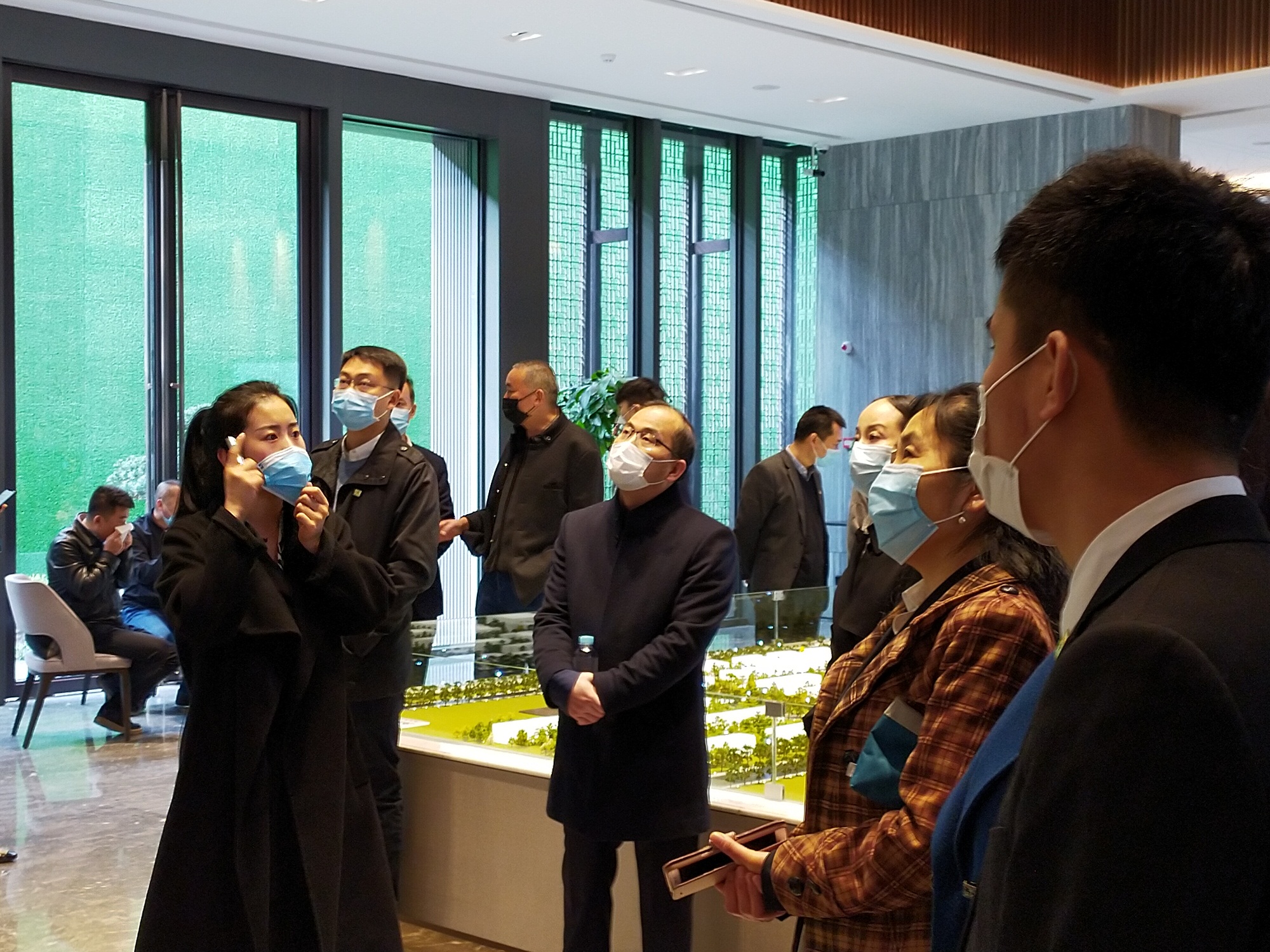 向融创学习宋玉庆号召中登集团全体管理人员