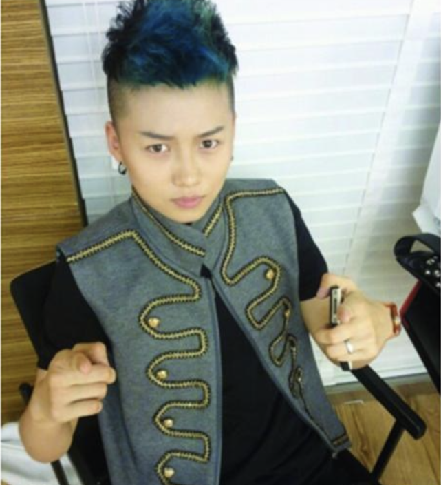 青春有你2刘雨昕旧照曝光网友直呼差别不大只是白了瘦了