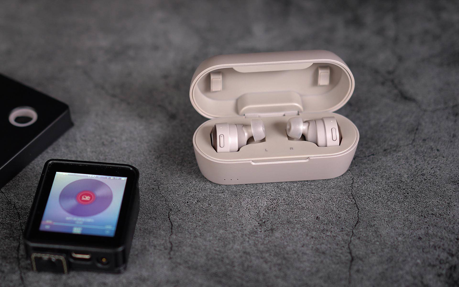 商务耳机新标杆,铁三角ath-cks5tw千元旗舰重低音耳机