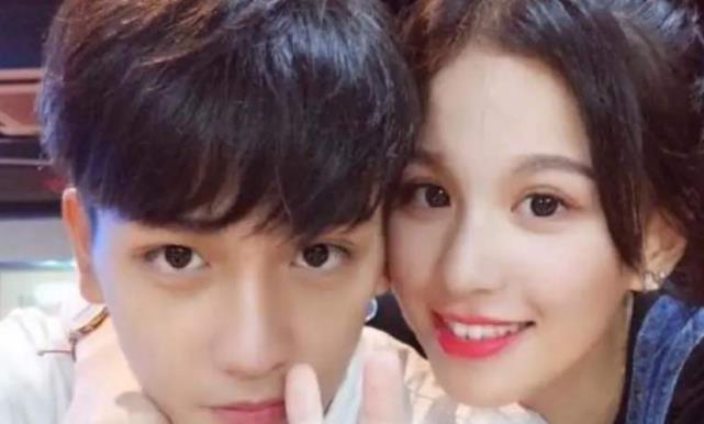 正文       尤其李琦凯还是依旧的帅气,女朋友却变化的特别大,五官