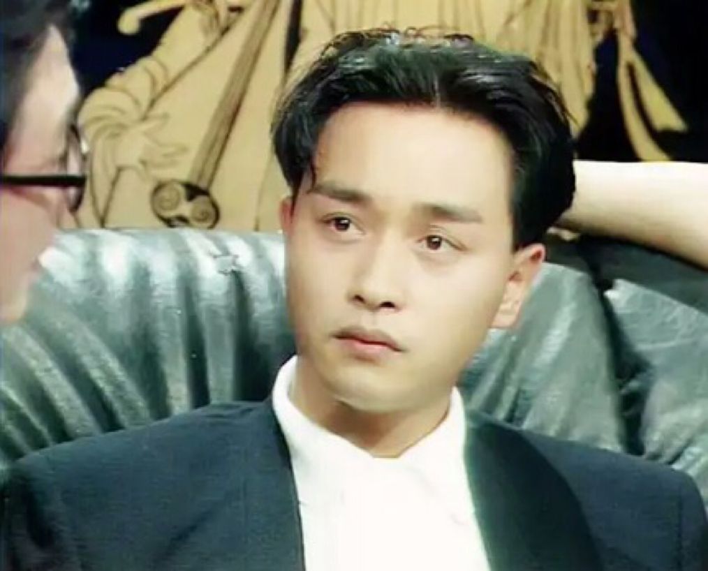 被全网悼念身为众多明星的偶像男神张国荣到底有什么特别