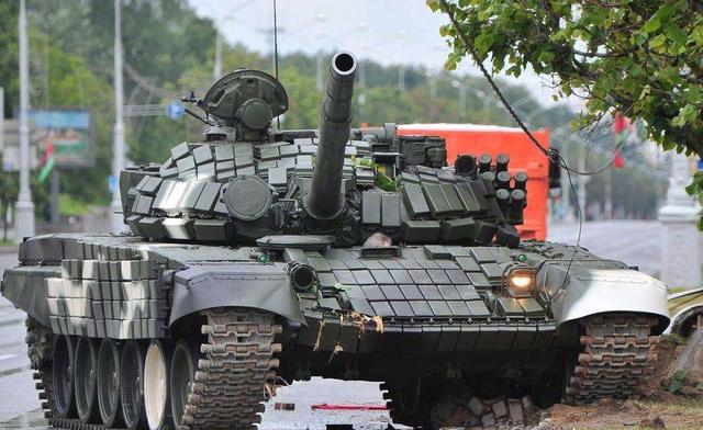 坦克正面复合装甲1000mm,真的就是1m