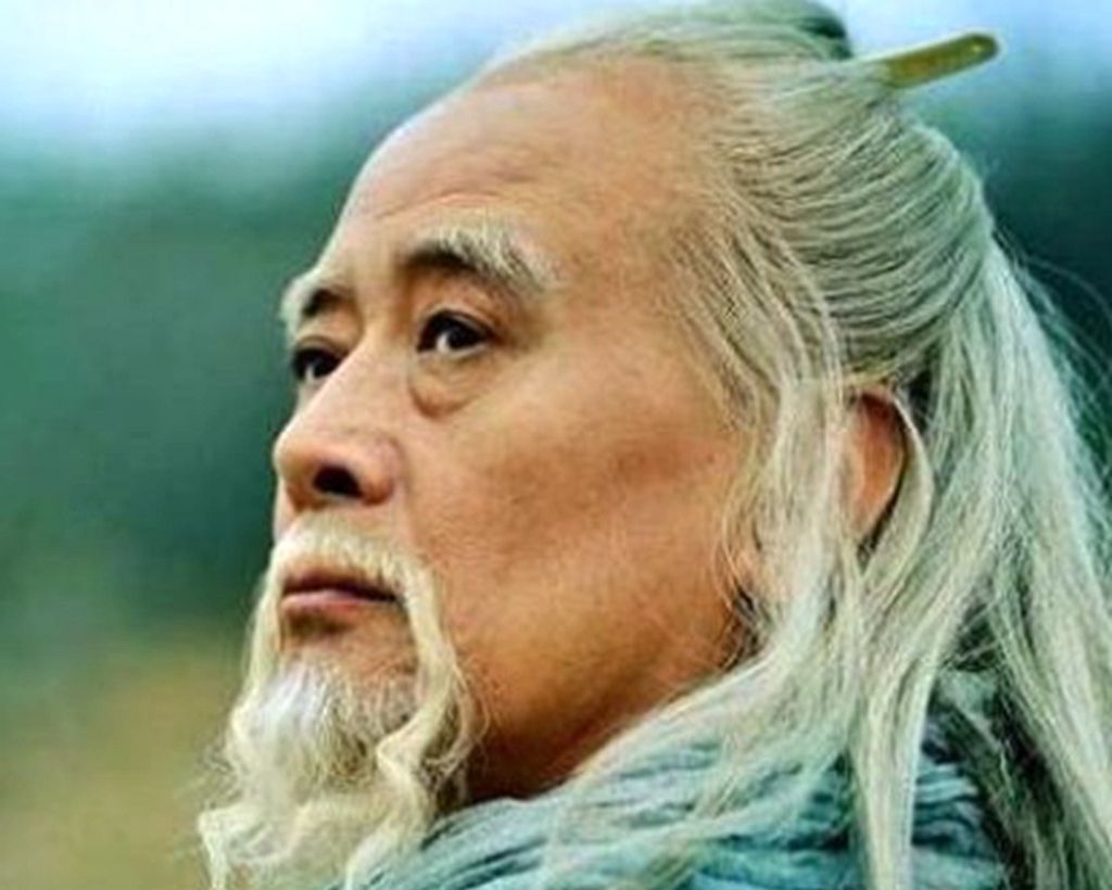 老祖宗的识人术"龟背蛇腰不可交",下一句更精辟,十有九准!