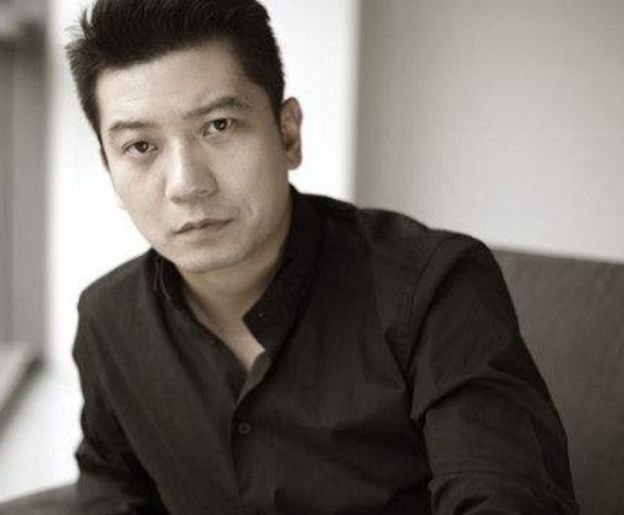 还记得《夏洛特烦恼》的王老师吗?因为演技太好,直接成一级演员