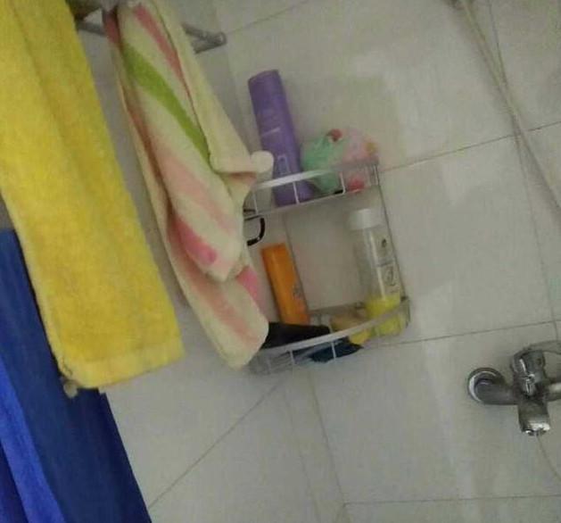 晒晒我的婚房，满屋不到10平方，卫生间巴掌大，你们都没见过