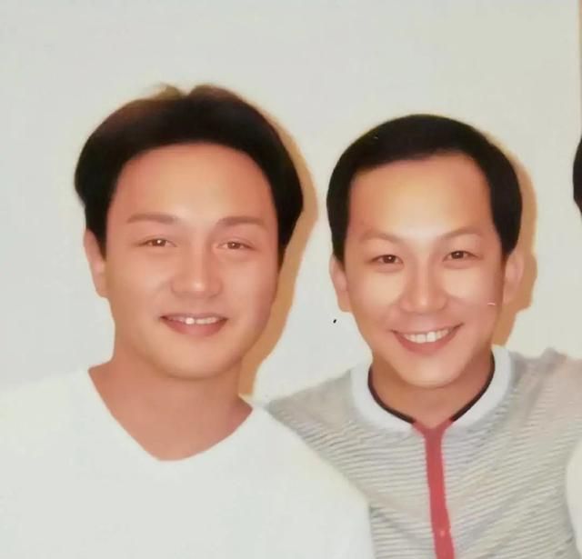 化妆师送他昂贵礼物被扔垃圾桶|流星语|张国荣|宋小川_新浪新闻