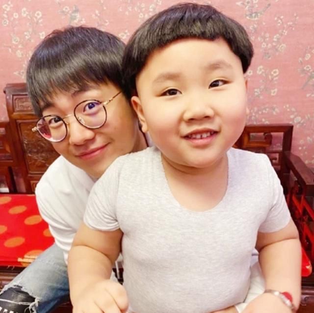 同父异母感情深,星二代这种亲情有很多|继子|小宝|赵薇_新浪新闻