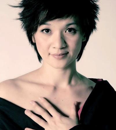 以为自己很红,上节目耍大牌,叫选手滚,被封杀后又哭着求原谅