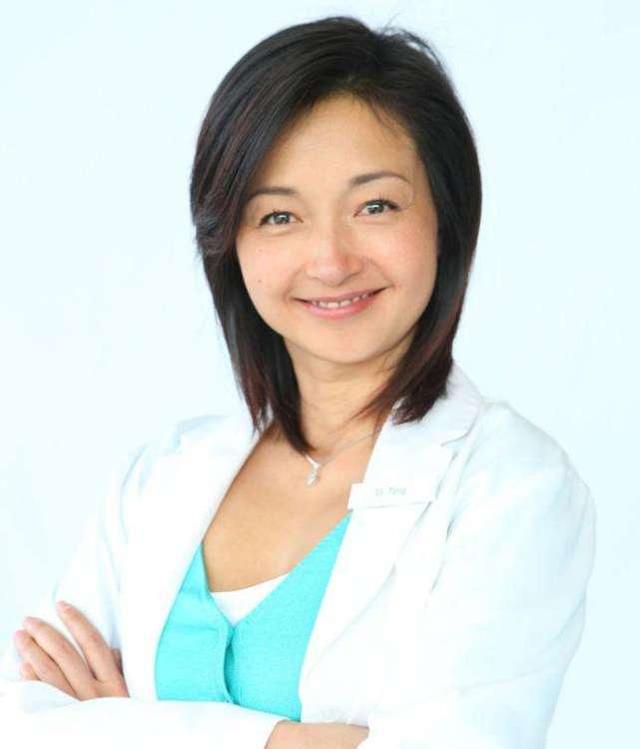 曾是"最美郭襄",因患忧郁症被迫退圈,后50岁看淡名利住山上