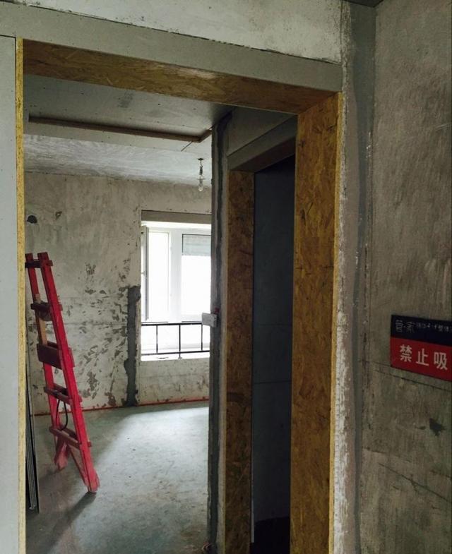 门套打底师傅都说欧松板比木工板好,真的吗?听听过来人怎么说!