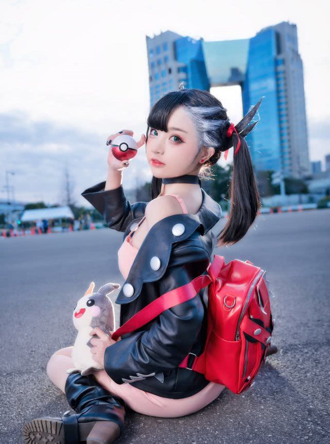 宝可梦玛俐cos真是个可爱又迷人的反派角色