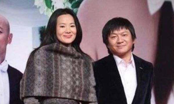 她陪伴陈道明8年,2亿身价不求名分|栾树|咏梅|陈道明_新浪新闻