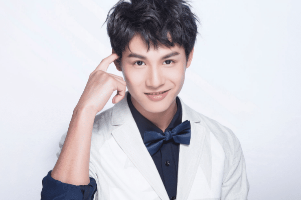 郑业成曝女友标准前3条都很容易直到看到第4条拜拜告辞