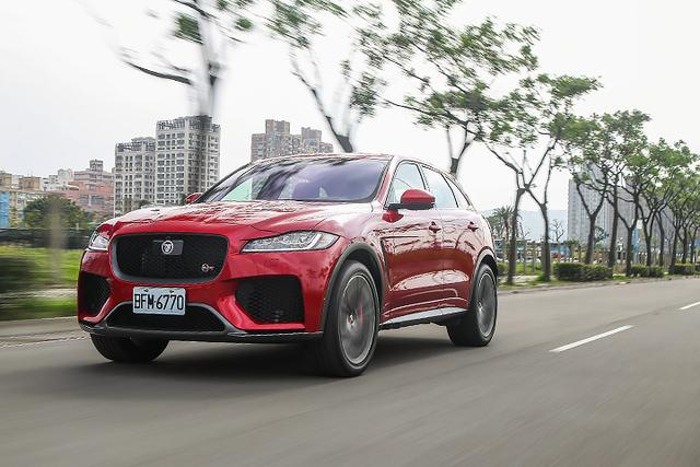 百公里加速实测4.31秒，试驾捷豹F-Pace SVR