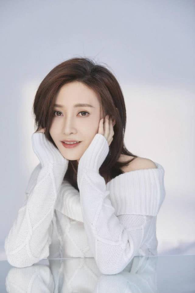 《安家》中的美女演员,曾是北京卫视当家花旦,如今36岁婚恋成谜