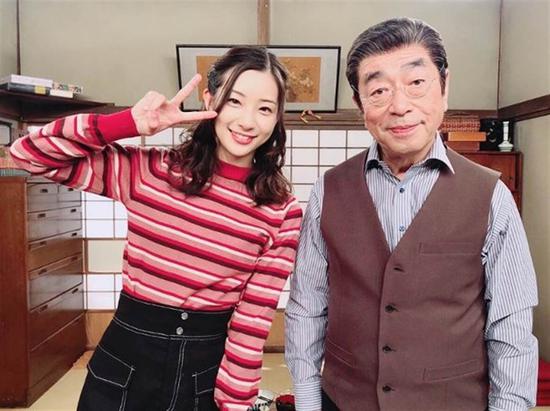 志村健因感染新冠病逝,女星忙划界限遭怼后道歉!