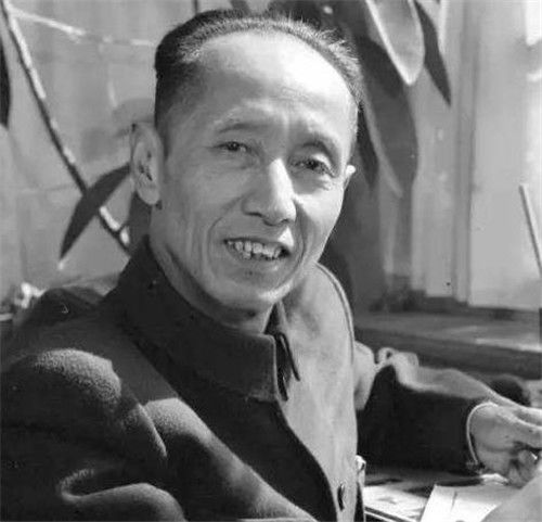 他数学交白卷,作文仅写28个字,校长看后激动地说:必须破格录取