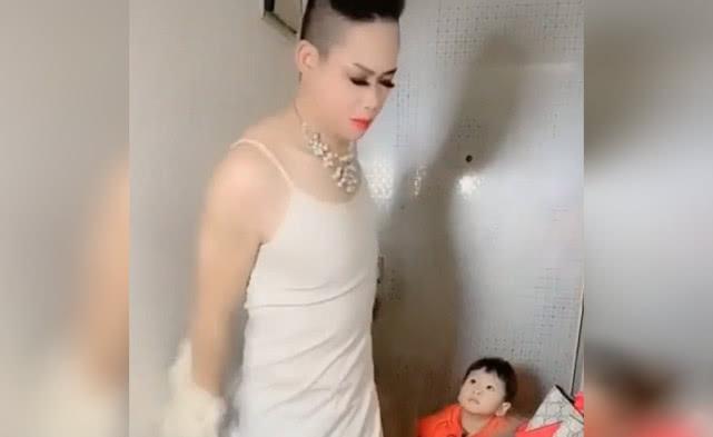 社区邀请妈妈带宝宝参加亲子活动,爸爸男扮女装结局亮了